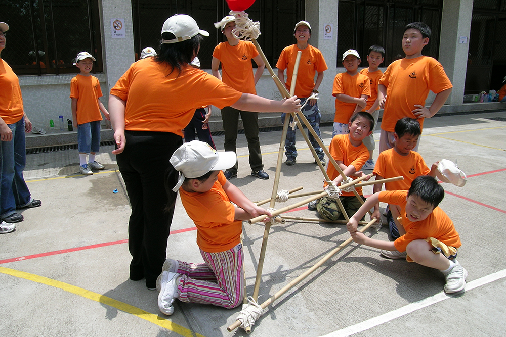 2006年 27