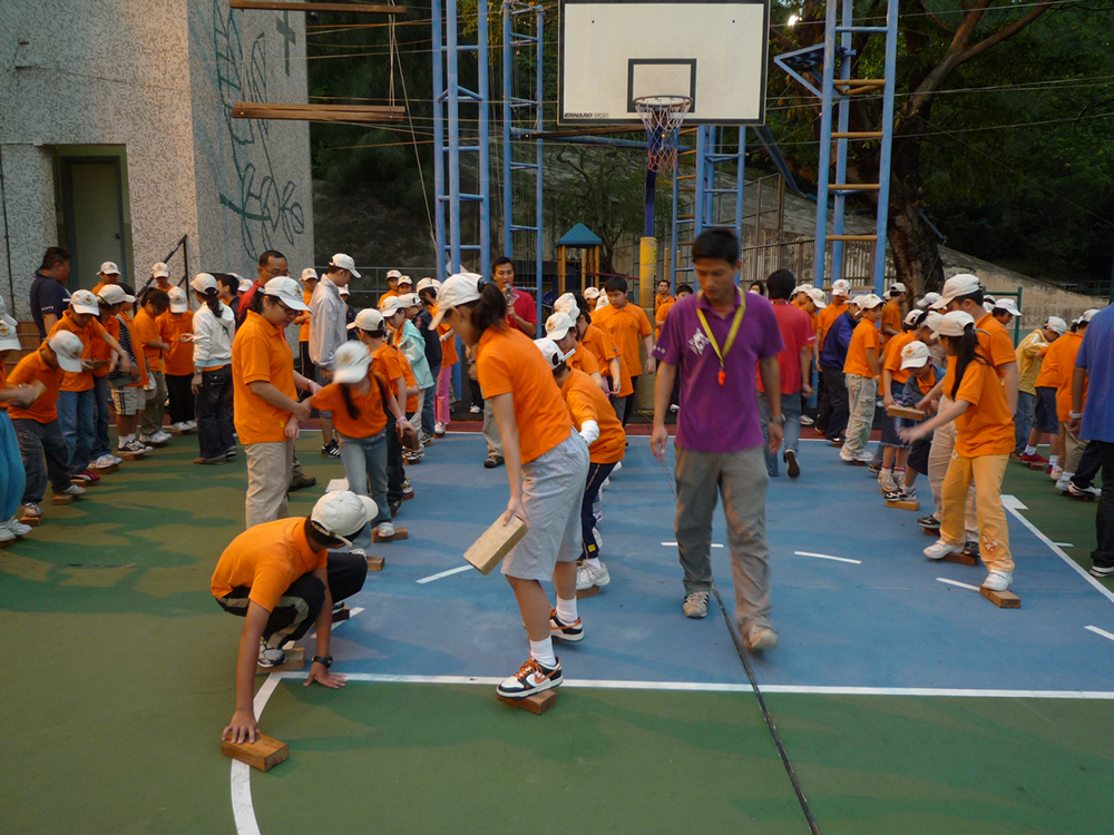 2009年 14