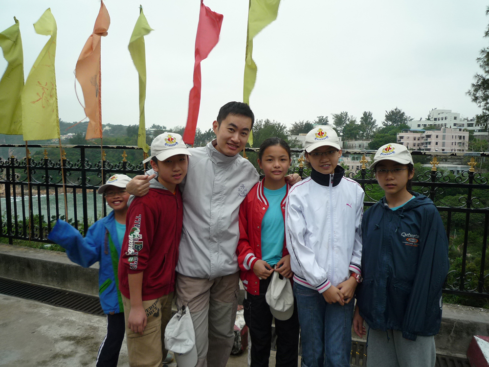 2009年 23