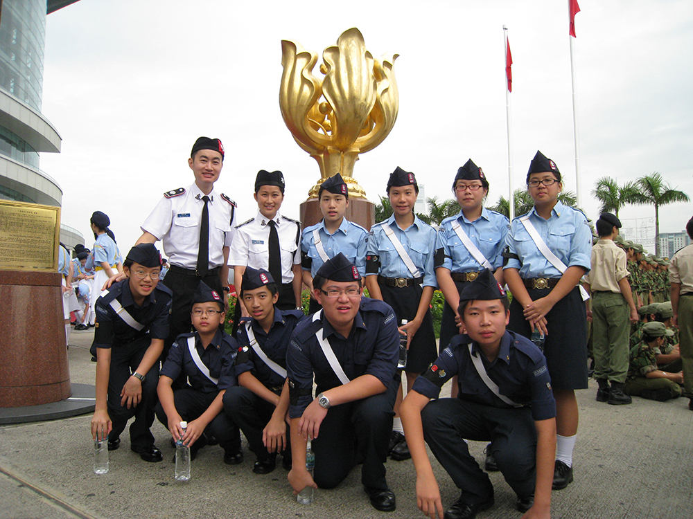2009年 73