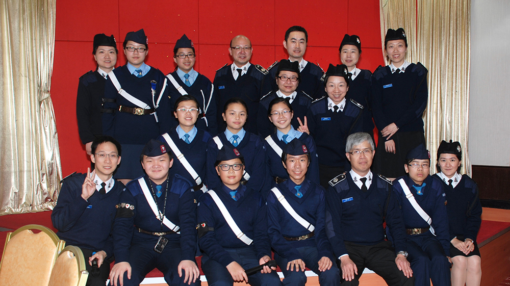 2011年 16