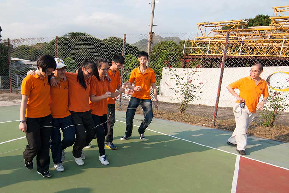 2013年 22